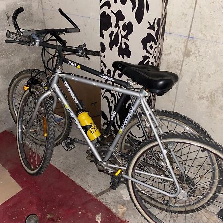 Appartement Cosy Avec Jardin Privatif Et Garage فونتانبلو المظهر الخارجي الصورة
