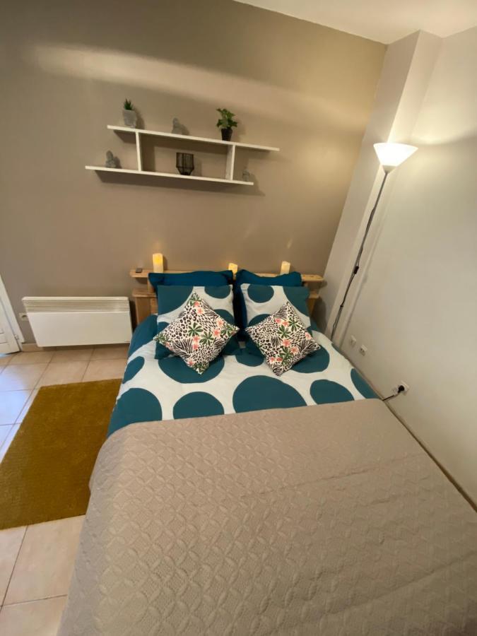 Appartement Cosy Avec Jardin Privatif Et Garage فونتانبلو المظهر الخارجي الصورة